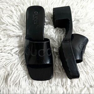 GUCCI rubber sandals